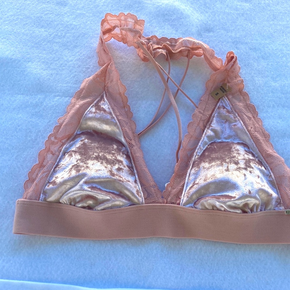 NWT Small blush pink Victoria Secret bralette